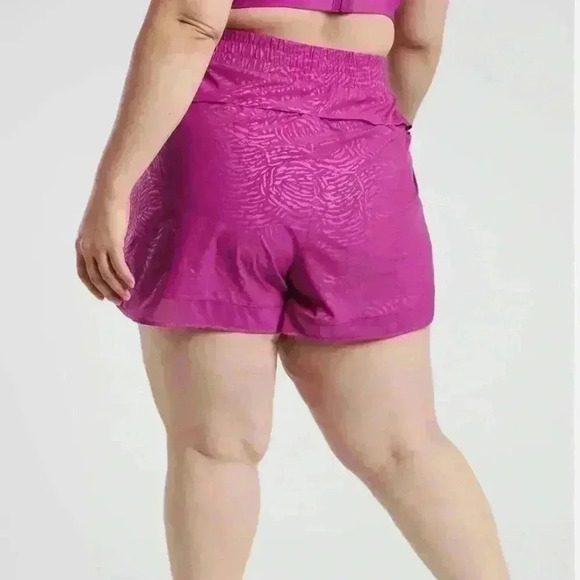 Athleta Women 4" Printed Mesh Racer Run Short 1X Fiji Magnolia Training Athletic - Picture 2 of 13